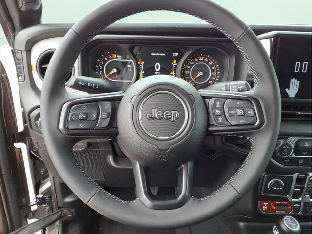 New 2026 Jeep Gladiator Sport AWD/4WD image 16