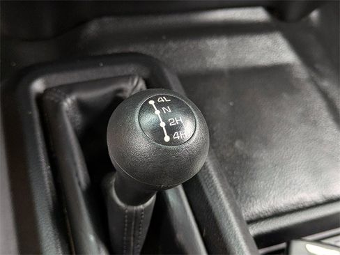 Used 2022 RAM 2500 Tradesman w/ Chrome Appearance Group image 22