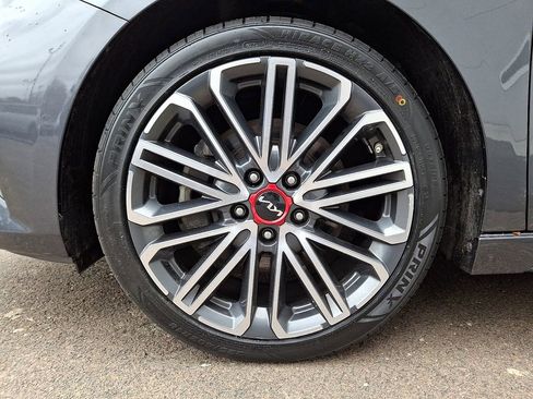 Used 2023 Kia Forte GT w/ GT2 Package image 11