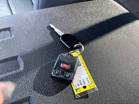 Used 2008 Ford F350 XLT image 14