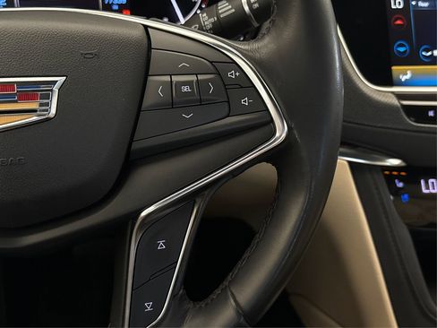 Used 2019 Cadillac XT5 Premium Luxury FWD image 29
