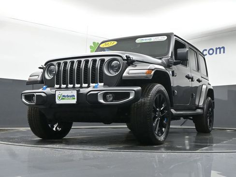 Used 2023 Jeep Wrangler Unlimited Sahara image 6