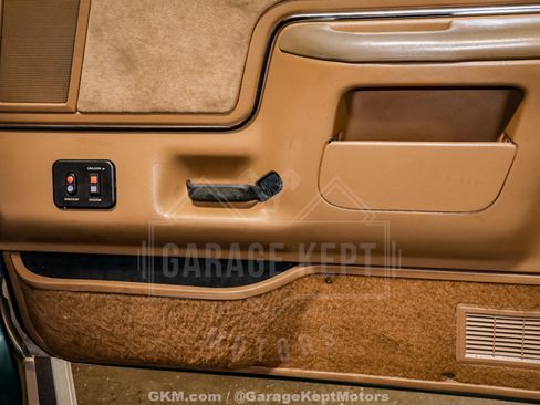 Used 1988 Ford Bronco AWD/4WD image 63