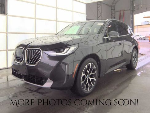 Used 2025 BMW X3 xDrive30i w/ Premium Package AWD/4WD image 1