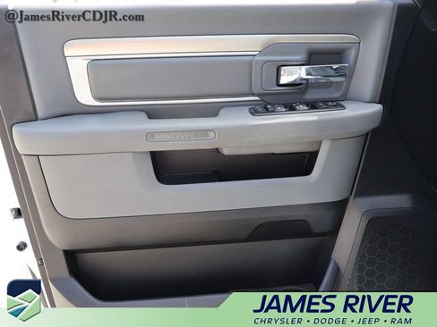 Used 2016 RAM 1500 Big Horn AWD/4WD image 19