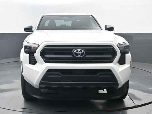 Used 2026 Toyota Tacoma SR RWD image 19