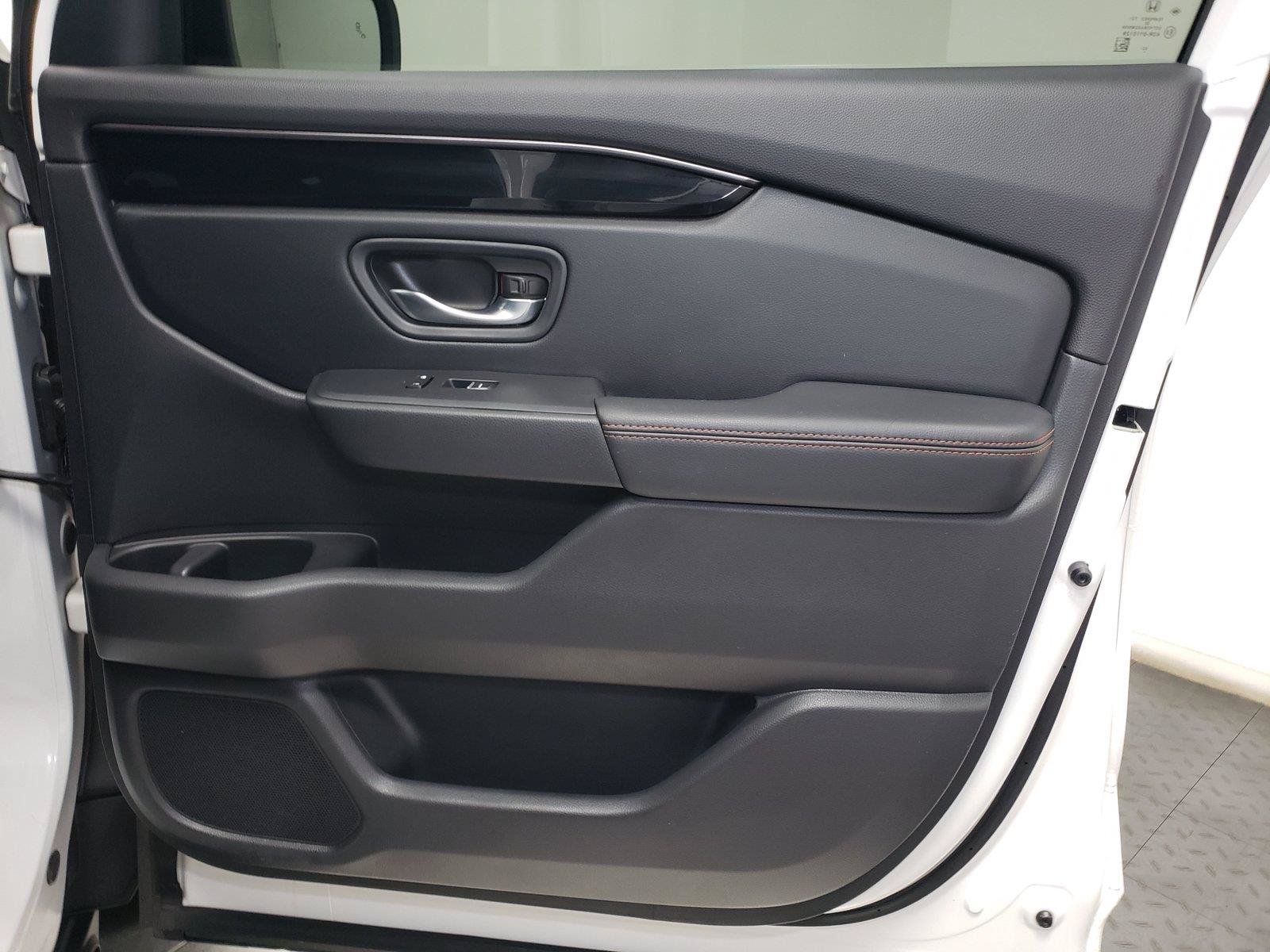Certified 2023 Honda Pilot TrailSport image 33