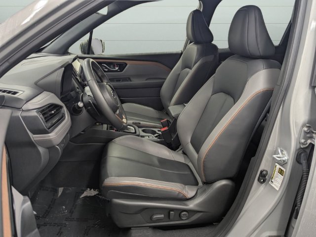 Used 2025 Subaru Forester Sport AWD/4WD image 12