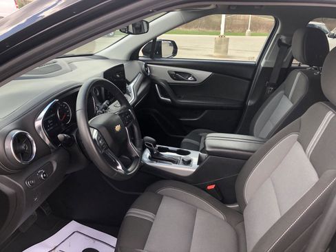 Used 2025 Chevrolet Blazer LT image 19