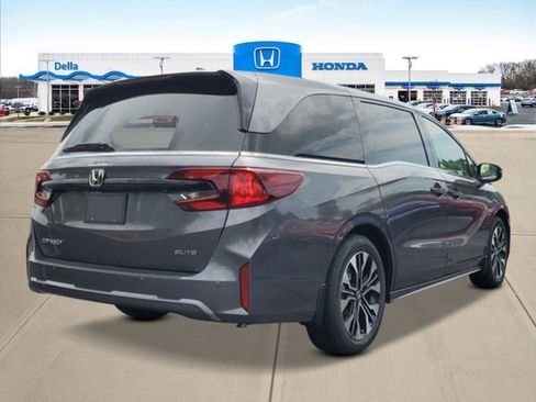 New 2026 Honda Odyssey Elite image 2