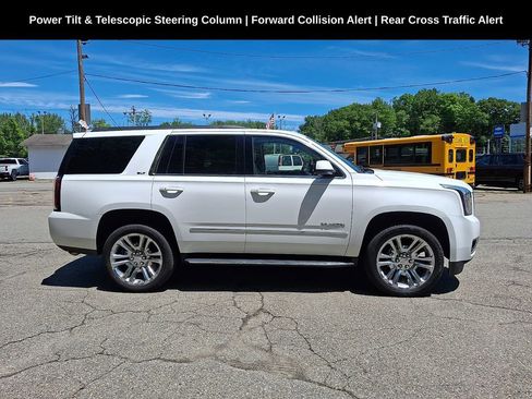 Used 2019 GMC Yukon SLT w/ Premium Edition AWD/4WD image 8