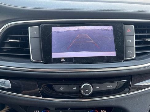 Used 2023 Buick Enclave Essence w/ Experience Buick Package FWD image 14
