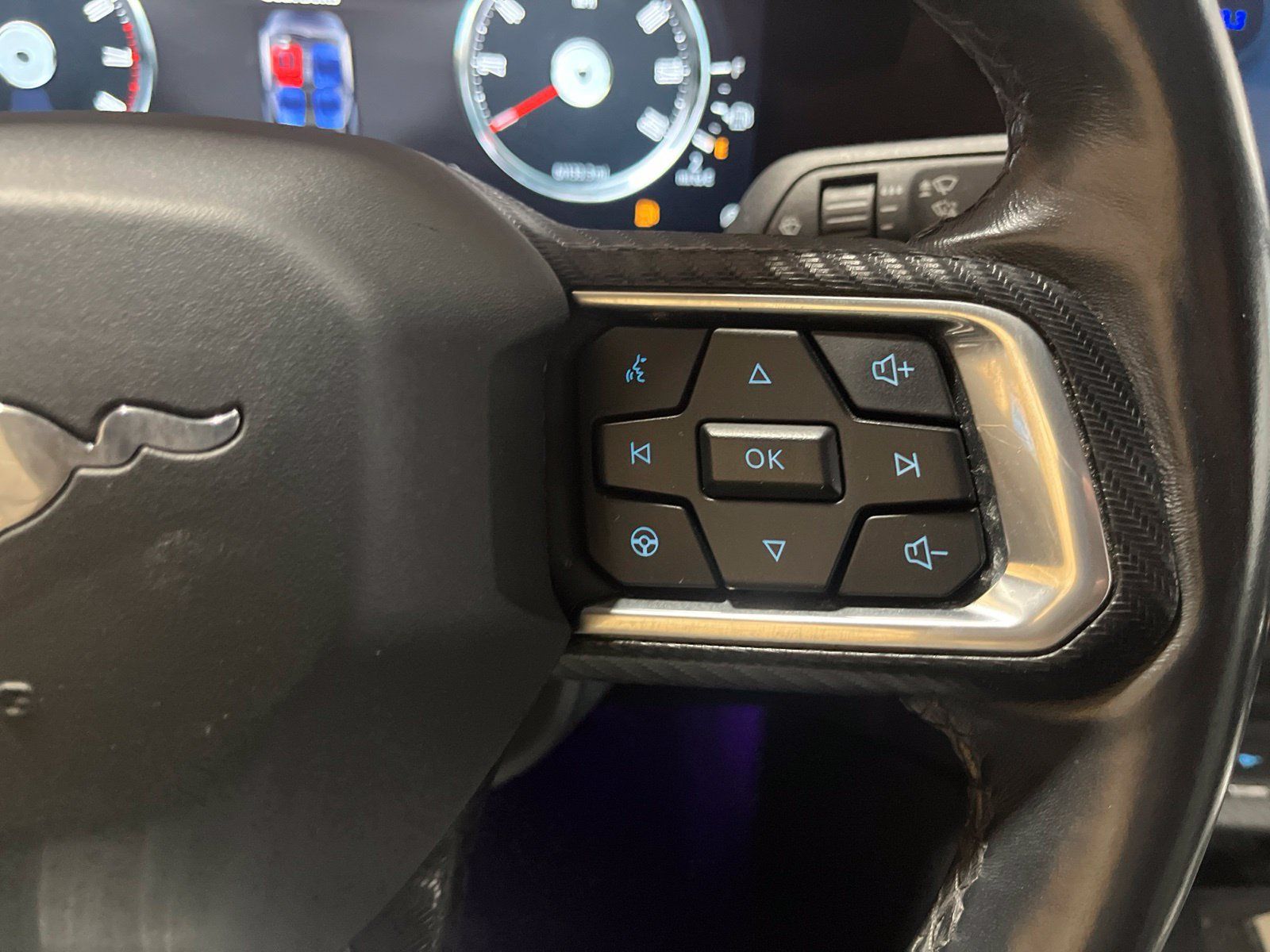 Used 2024 Ford Mustang Premium RWD image 22