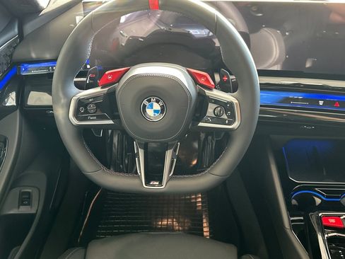 Used 2026 BMW M5 w/ Executive Package AWD/4WD image 22