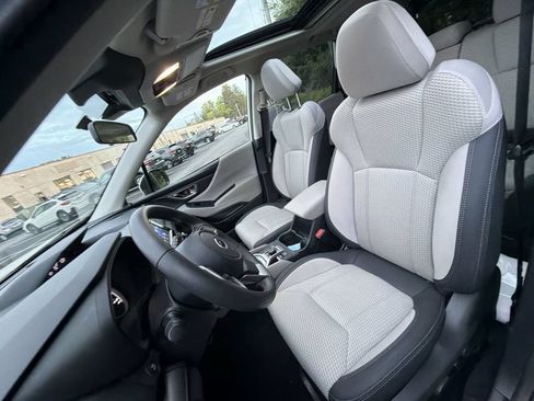 Certified 2023 Subaru Forester Premium AWD/4WD image 15