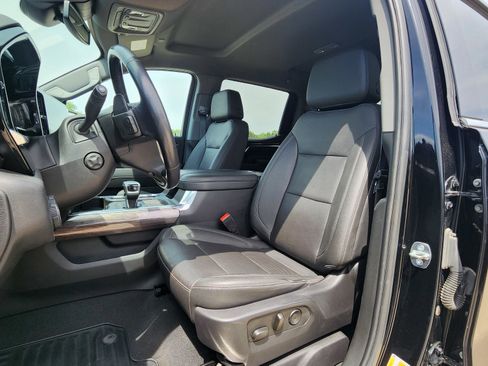 Used 2023 Chevrolet Silverado 1500 LTZ w/ Z71 Off-Road Package AWD/4WD image 14