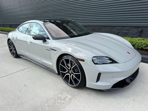 Used 2026 Porsche Taycan RWD image 11