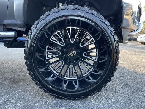 Used 2011 Ford F250 Lariat w/ Lariat Interior Pkg image 39