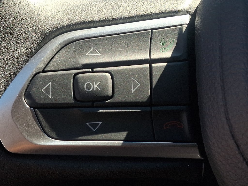 Used 2024 Jeep Compass Latitude AWD/4WD image 18