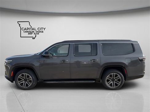 New 2026 Jeep Grand Wagoneer L 4WD w/ Premium Group I image 6