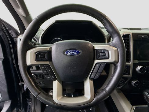 Used 2020 Ford F150 Lariat w/ Equipment Group 502A Luxury image 13