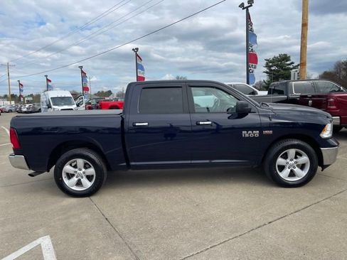 Used 2018 RAM 1500 Classic SLT AWD/4WD image 7