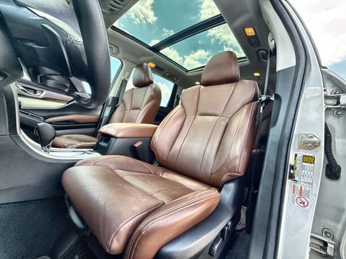 Used 2020 Subaru Ascent Touring w/ Popular Package #3 AWD/4WD image 11
