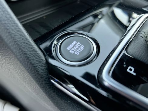 Certified 2025 Kia Sportage EX image 20