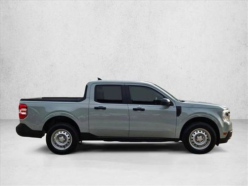 Used 2024 Ford Maverick XL image 4