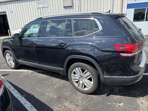 Used 2018 Volkswagen Atlas SEL Premium AWD/4WD image 5
