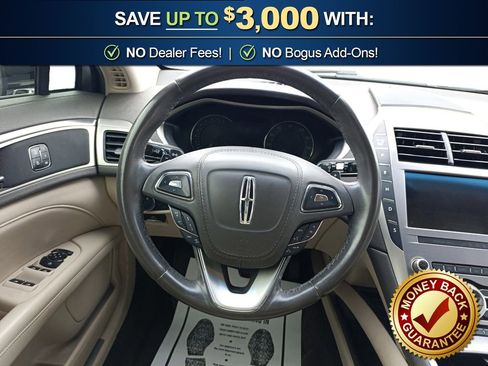 Used 2020 Lincoln MKZ FWD image 18