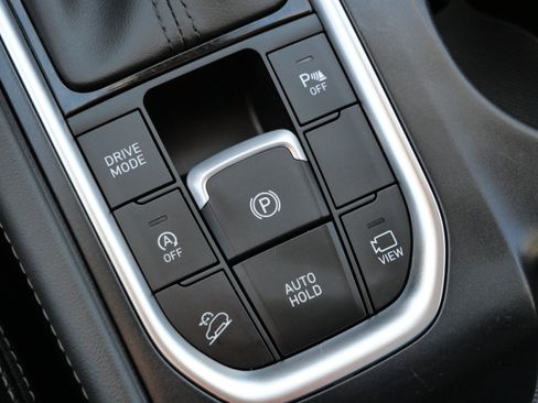 Used 2019 Hyundai Santa Fe AWD image 27