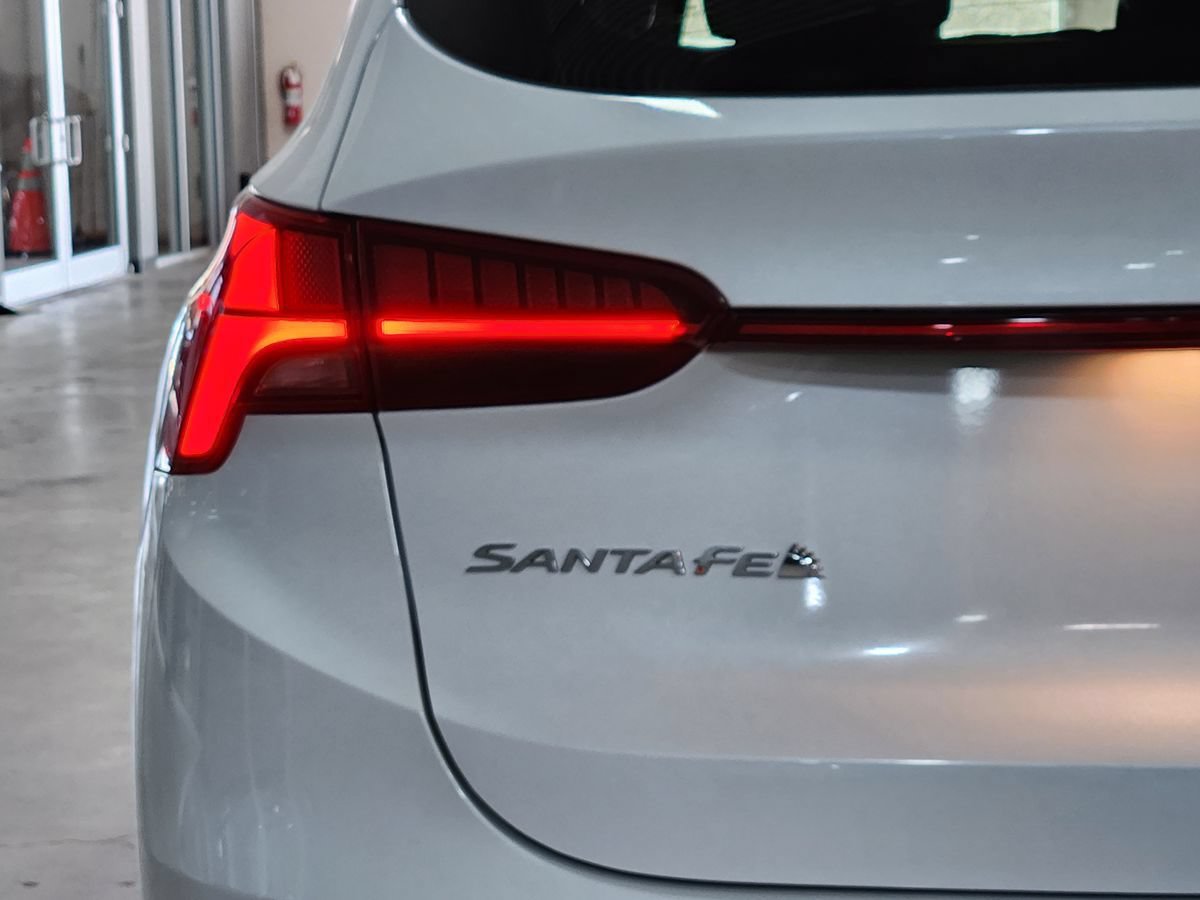 Used 2021 Hyundai Santa Fe Calligraphy AWD/4WD image 20