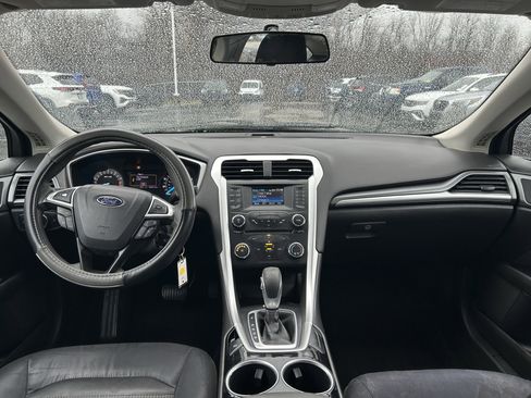 Used 2013 Ford Fusion SE image 9
