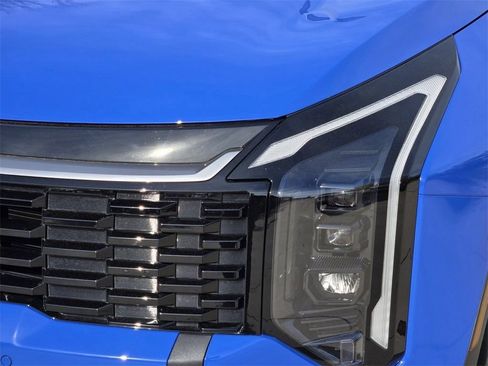 New 2026 Kia Sportage EX w/ EX Panorama Roof Package FWD image 7