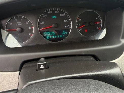 Used 2009 Chevrolet Impala LT FWD image 13