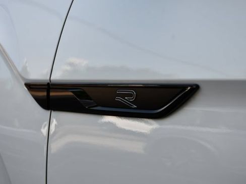 Used 2022 Volkswagen Atlas SEL R-Line AWD/4WD image 11