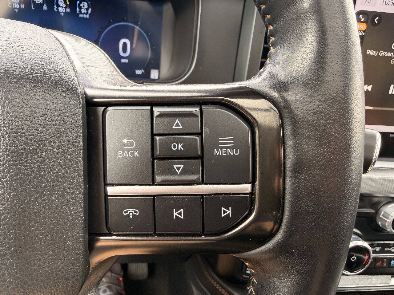 Used 2024 Ford F250 Platinum w/ Tremor Off-Road Package AWD/4WD image 39