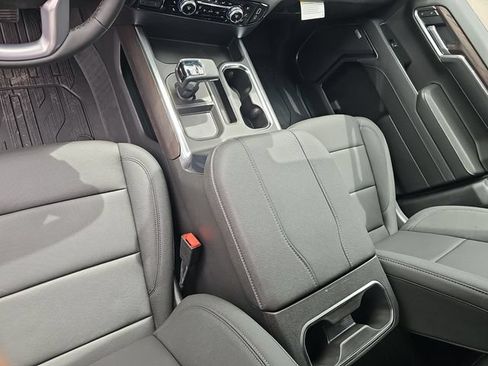 New 2026 GMC Sierra 1500 SLT w/ SLT Premium Package AWD/4WD image 23