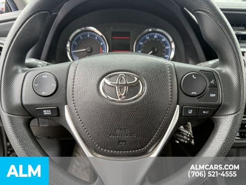 Used 2017 Toyota Corolla L image 18