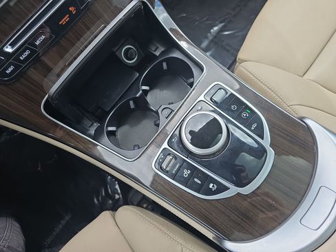 Used 2019 Mercedes-Benz GLC 43 AMG 4MATIC image 25