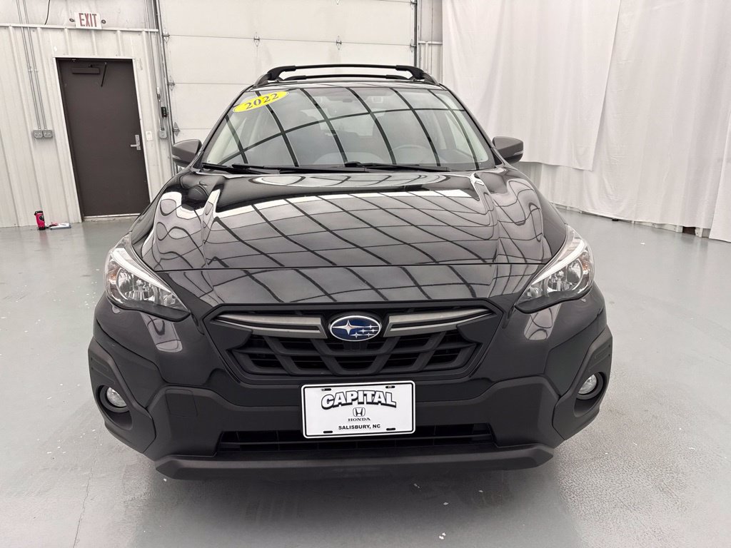 Used 2022 Subaru Crosstrek 2.5i Sport w/ Moonroof Package AWD/4WD image 2