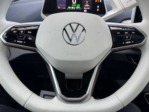 Used 2023 Volkswagen ID.4 Pro S Plus AWD/4WD image 40