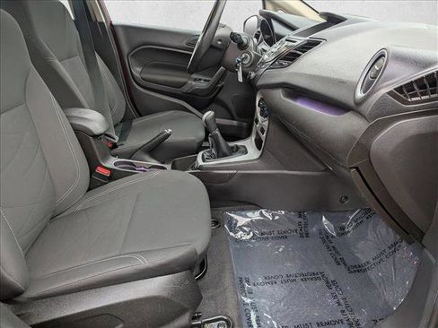Used 2016 Ford Fiesta SE image 22