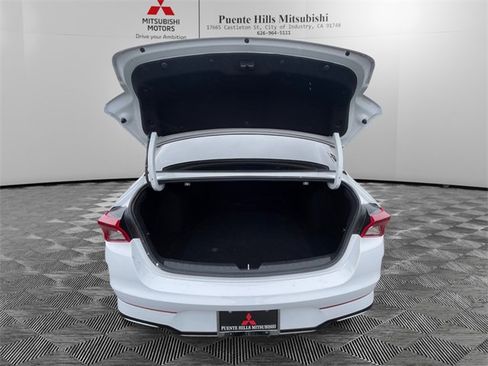 Used 2023 Kia K5 GT-Line w/ GT-Line Premium Package image 7