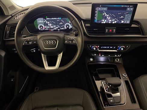 Used 2023 Audi Q5 2.0T Premium Plus w/ Premium Plus Package AWD/4WD image 30