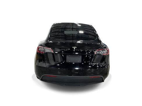 Certified 2023 Tesla Model Y Long Range AWD/4WD image 5