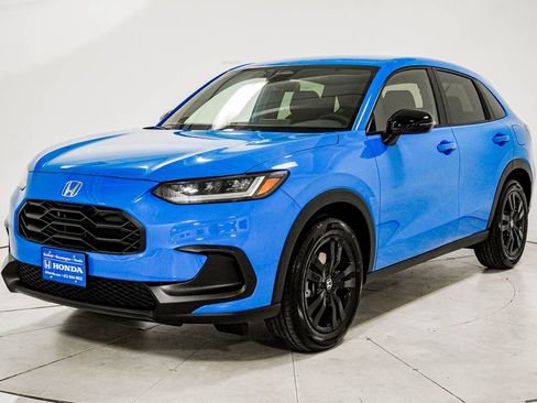 New 2026 Honda HR-V Sport image 3