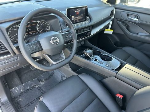 New 2026 Nissan Rogue SV image 17