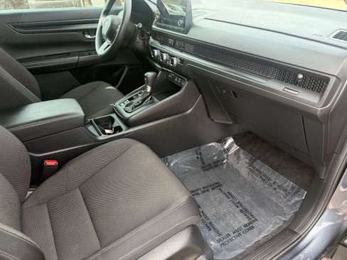 Used 2025 Honda CR-V EX image 30
